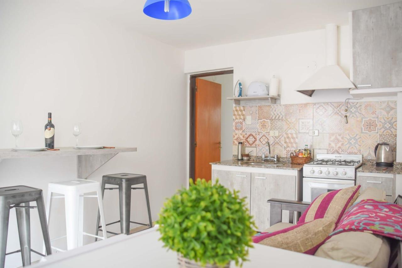 Apartamentos Quinta Seccion Мендоса Екстериор снимка