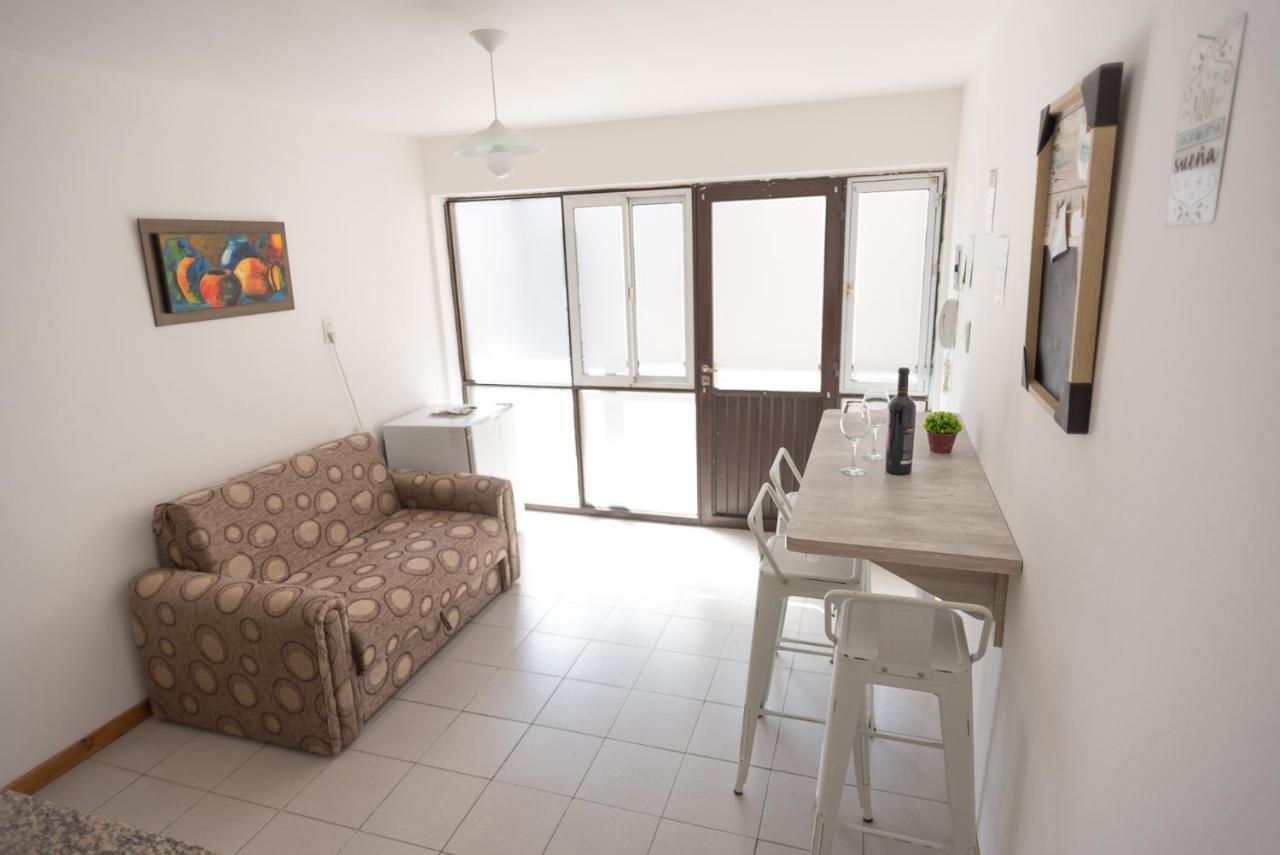Apartamentos Quinta Seccion Мендоса Екстериор снимка