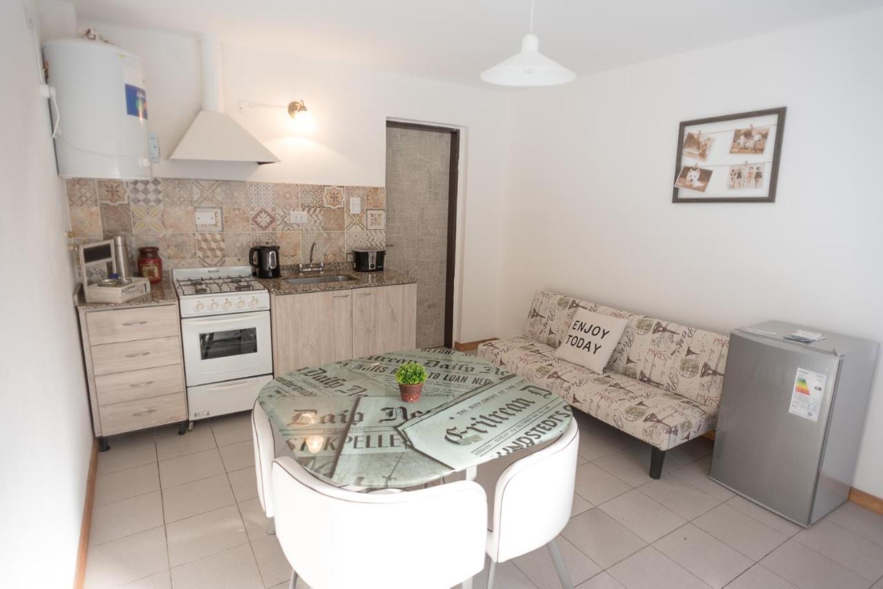 Apartamentos Quinta Seccion Мендоса Екстериор снимка